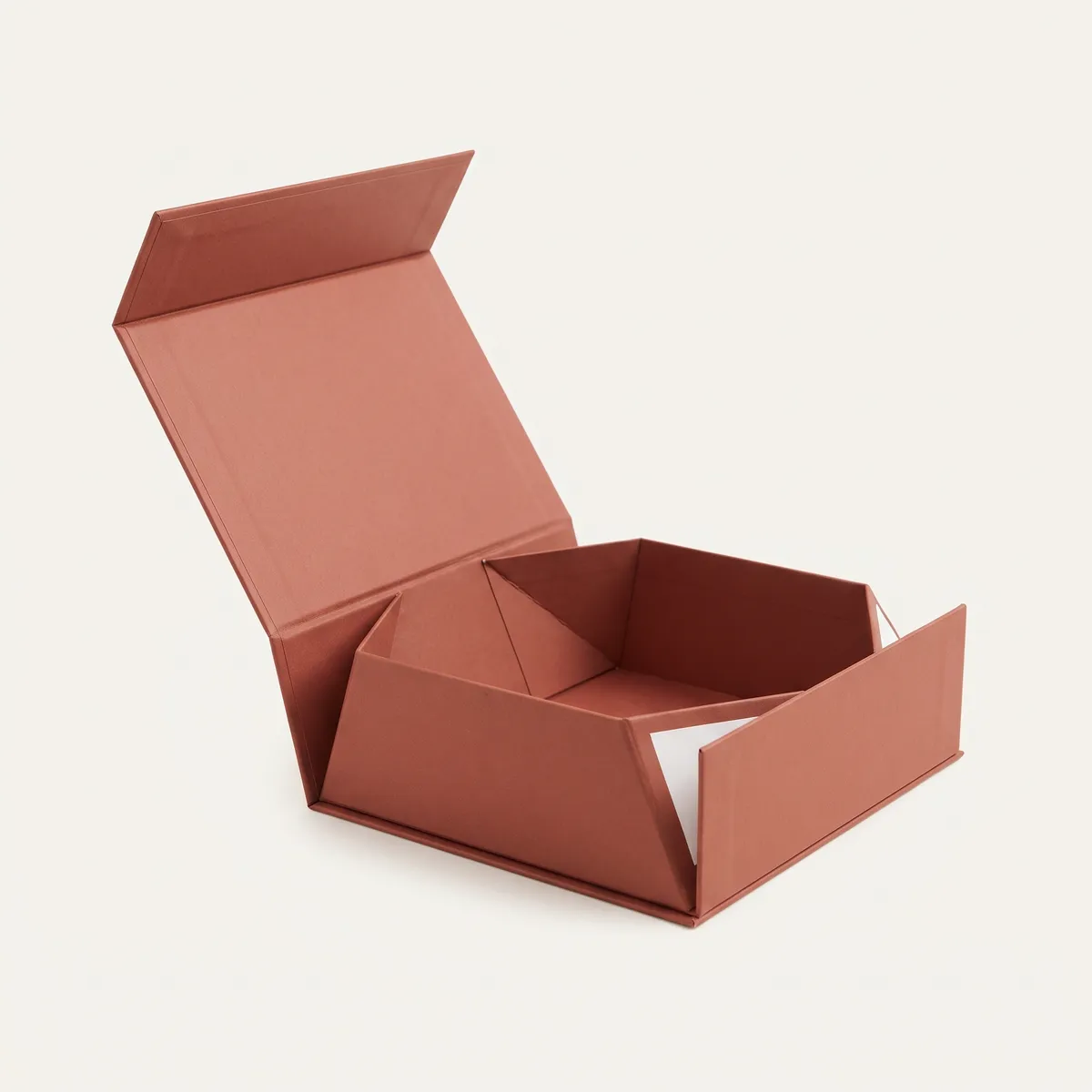 Custom Collapsible Magnetic Closure Boxes by Packaging Hippo
