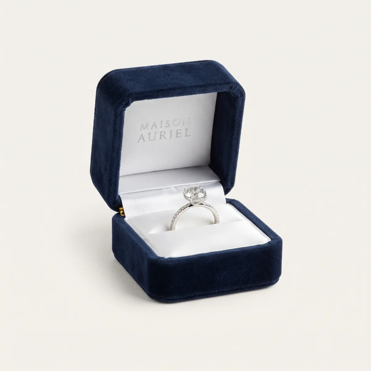 Custom ring boxes by Packaging Hippo