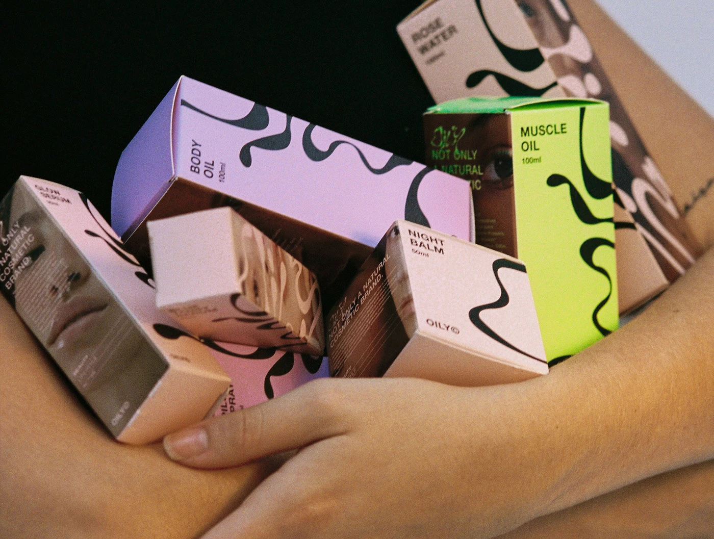 premium cosmetic packaging